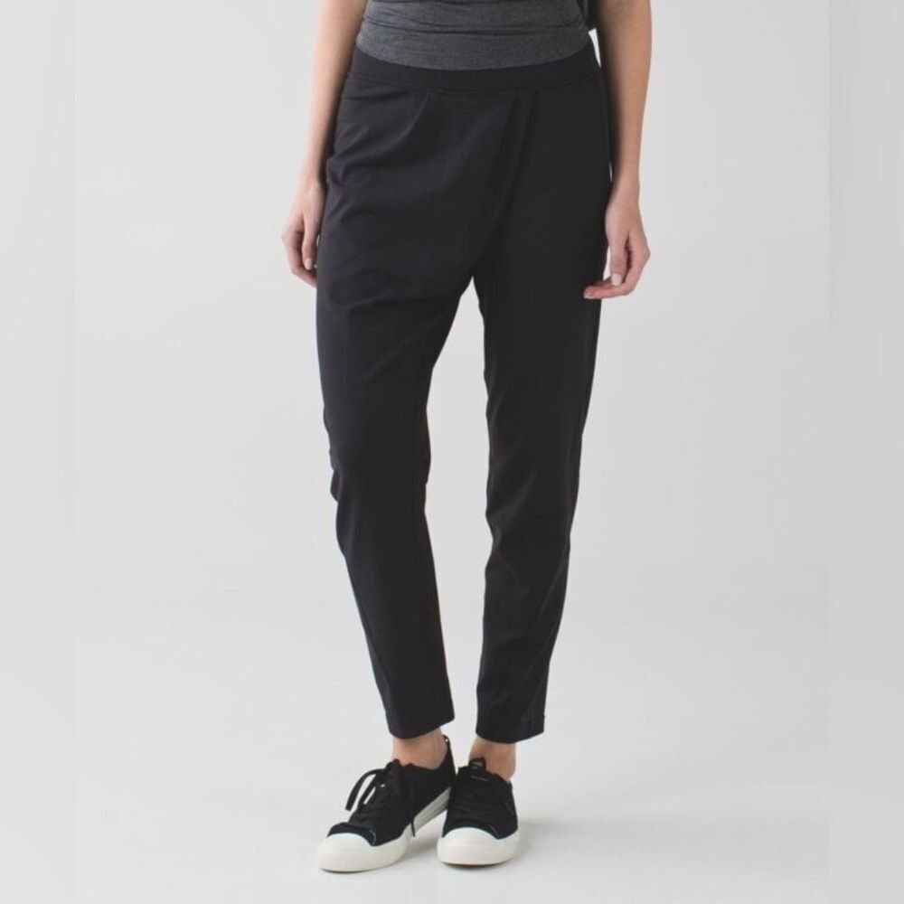 Lululemon Yogini Trouser Pant Size 12